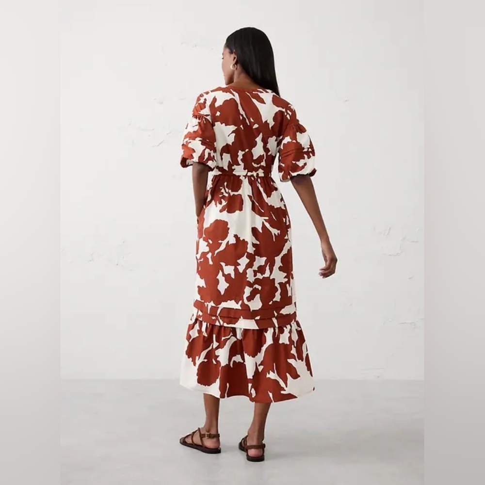 NWT Red Floral Tiered Midi Dress Size Medium By Banana Republic Factory - Picture 4 of 8
